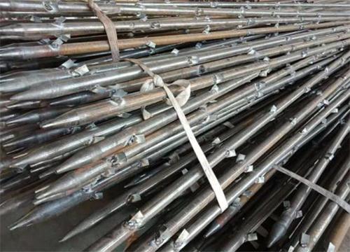 叠彩管棚钢花管加工