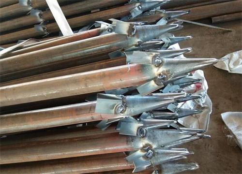 叠彩管棚钢花管